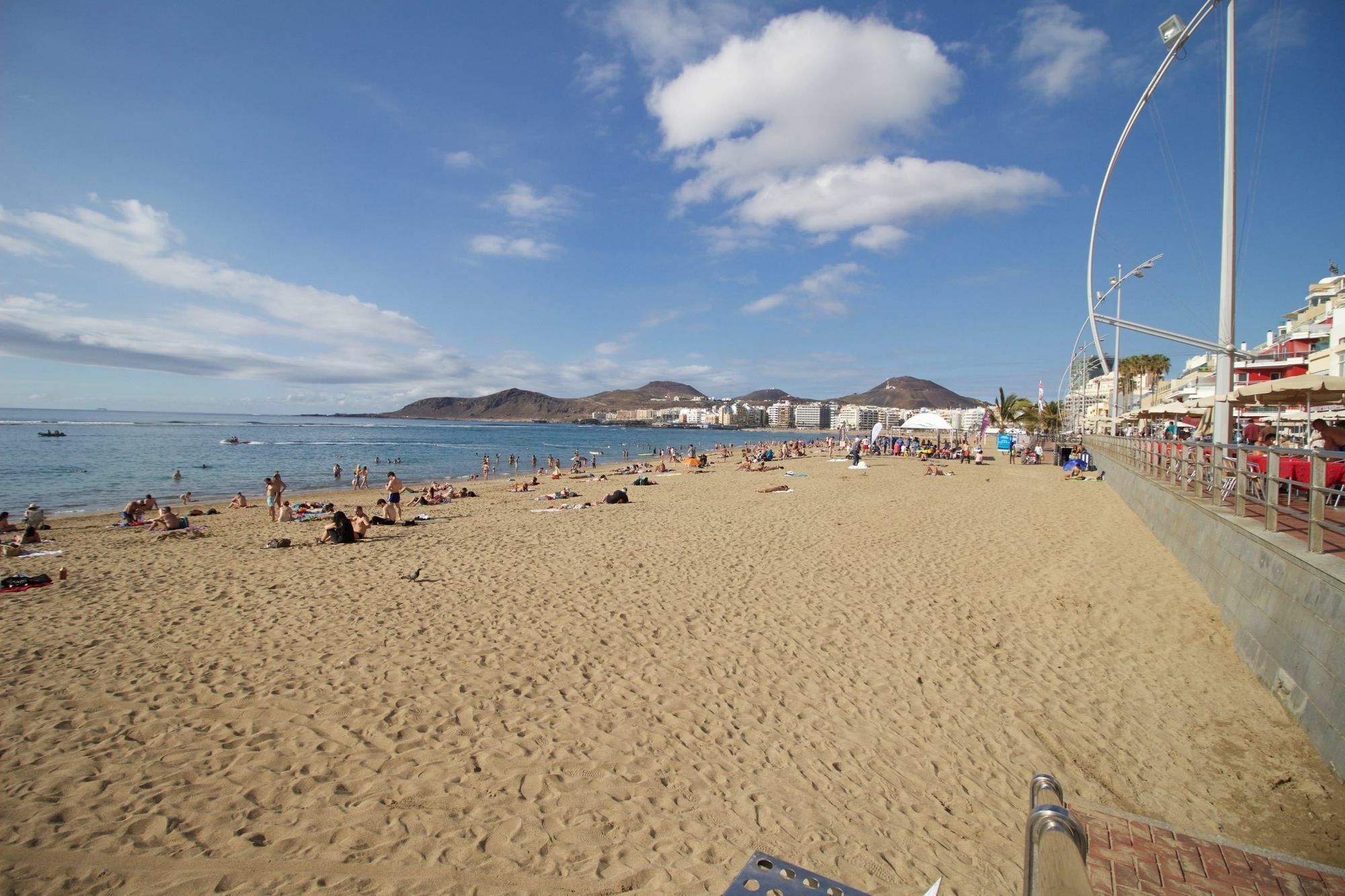 Rosamar Apartment A Metros De La Playa Wifi Gratis 204 By Lightbooking Las Palmas de Gran Canaria Exterior photo